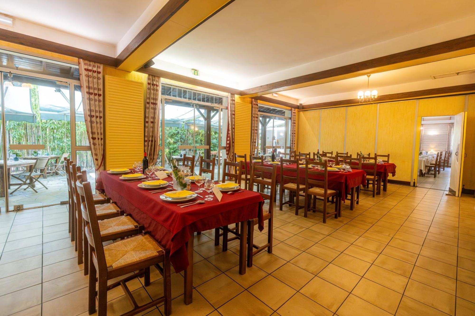 Hotel Restaurant Des Thermes Castéra-Verduzan المظهر الخارجي الصورة