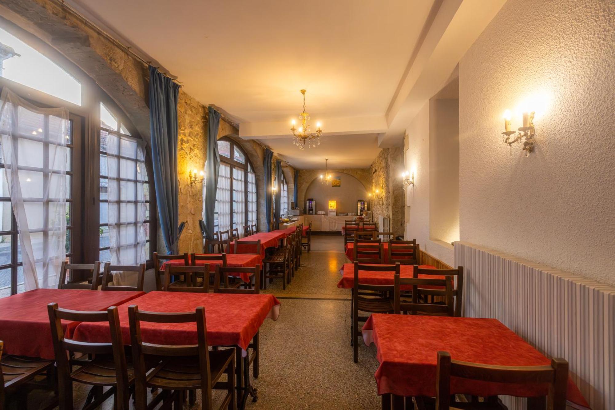 Hotel Restaurant Des Thermes Castéra-Verduzan المظهر الخارجي الصورة