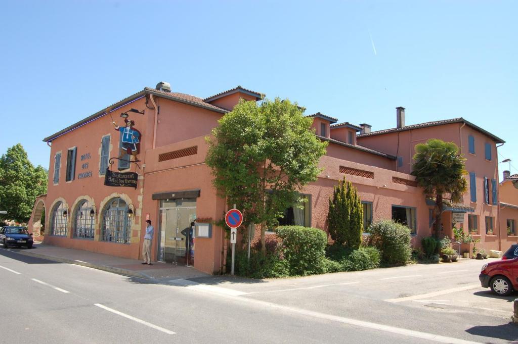 Hotel Restaurant Des Thermes Castéra-Verduzan المظهر الخارجي الصورة